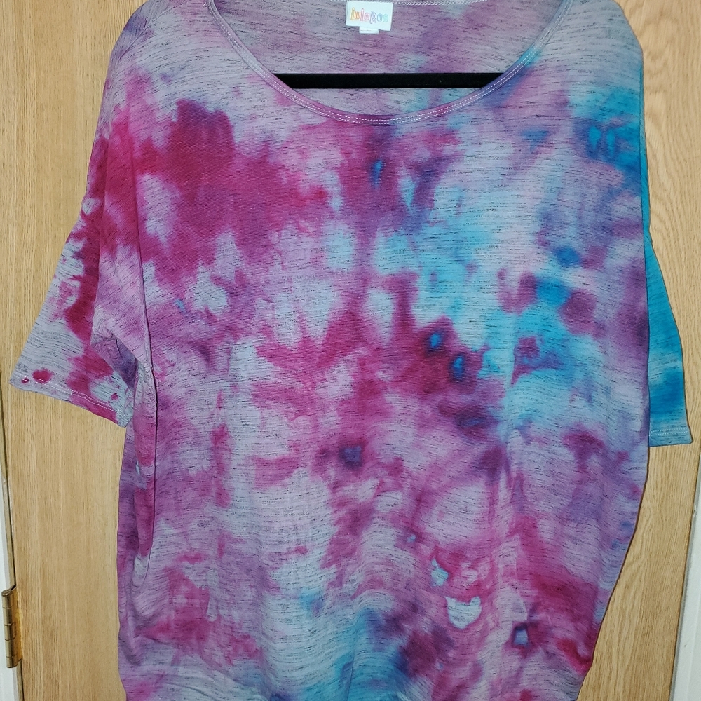 Lularoe Irma that was hand tie dyed